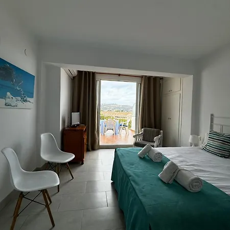 Apartamentos Strand Javea