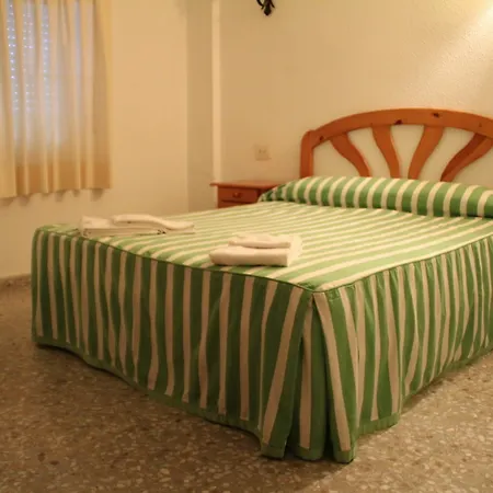 Apartamentos Strand Javea